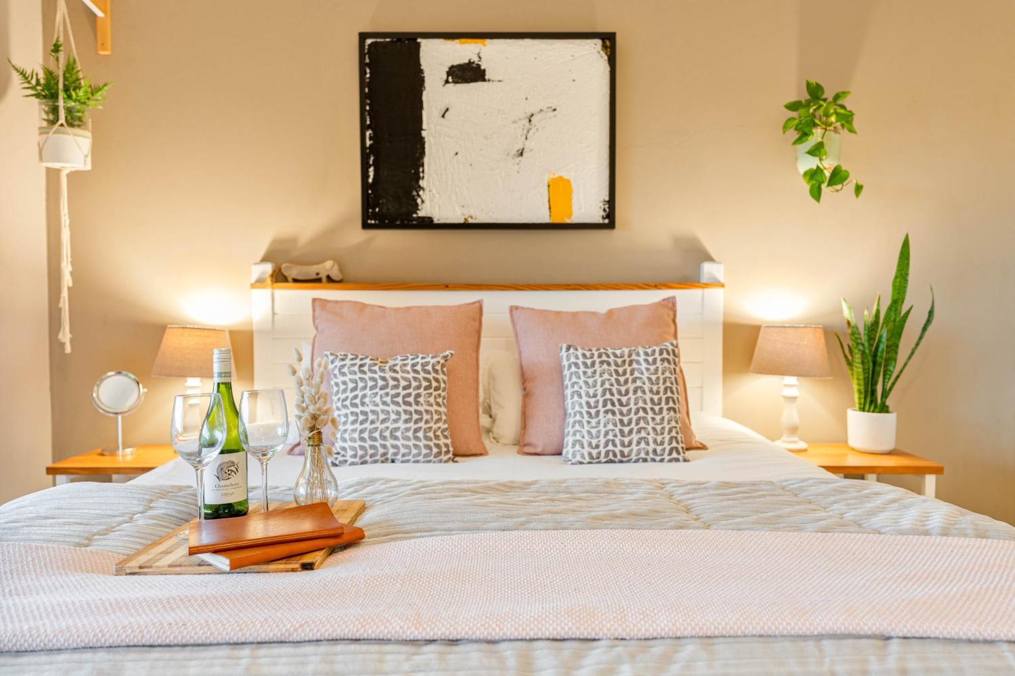 Отель Woodlands Self Catering Найсне Экстерьер фото