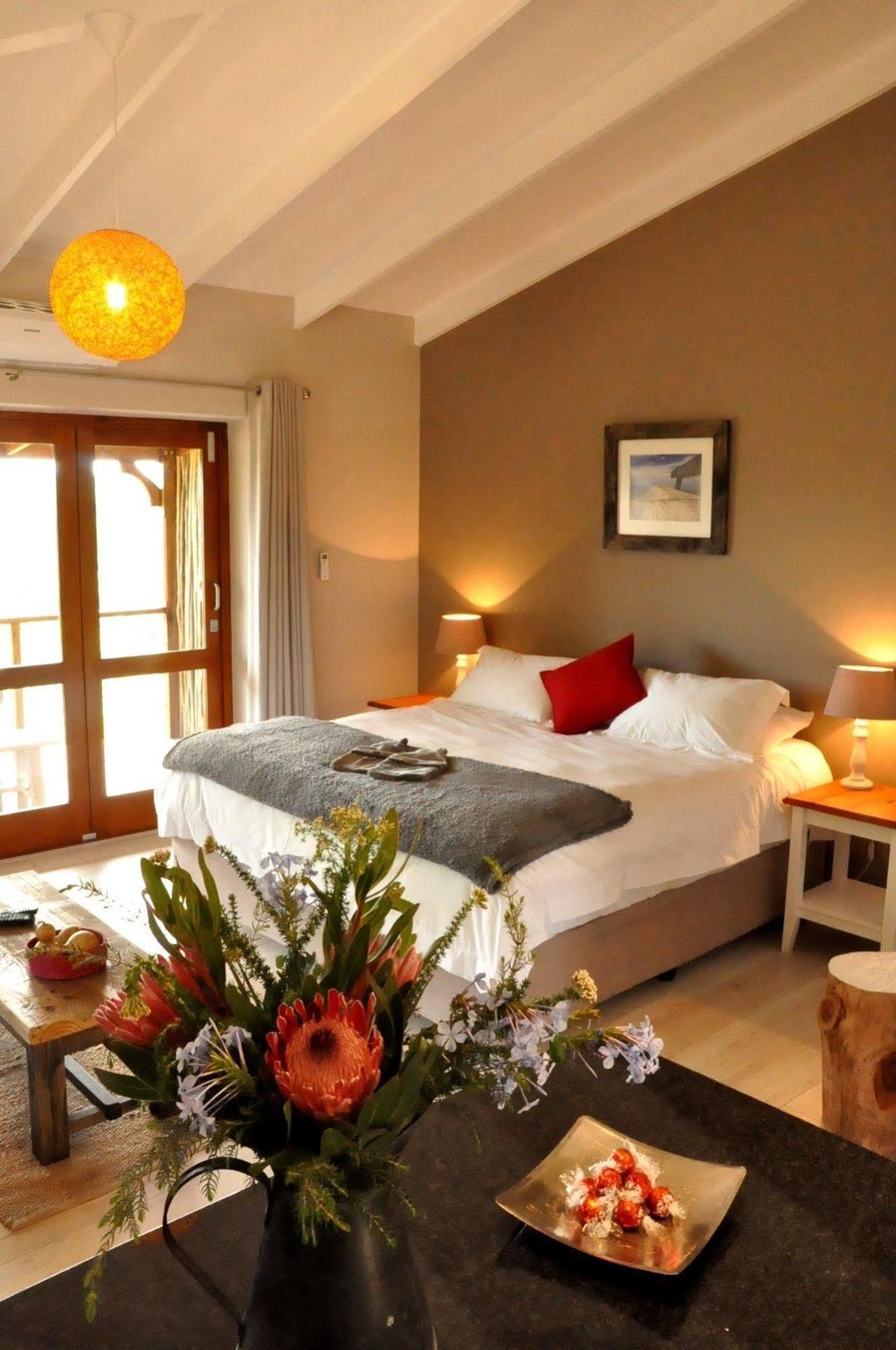 Отель Woodlands Self Catering Найсне Экстерьер фото